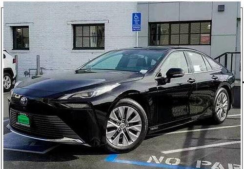 大号亚洲龙视频,大号车型震撼来袭，性能与颜值并存